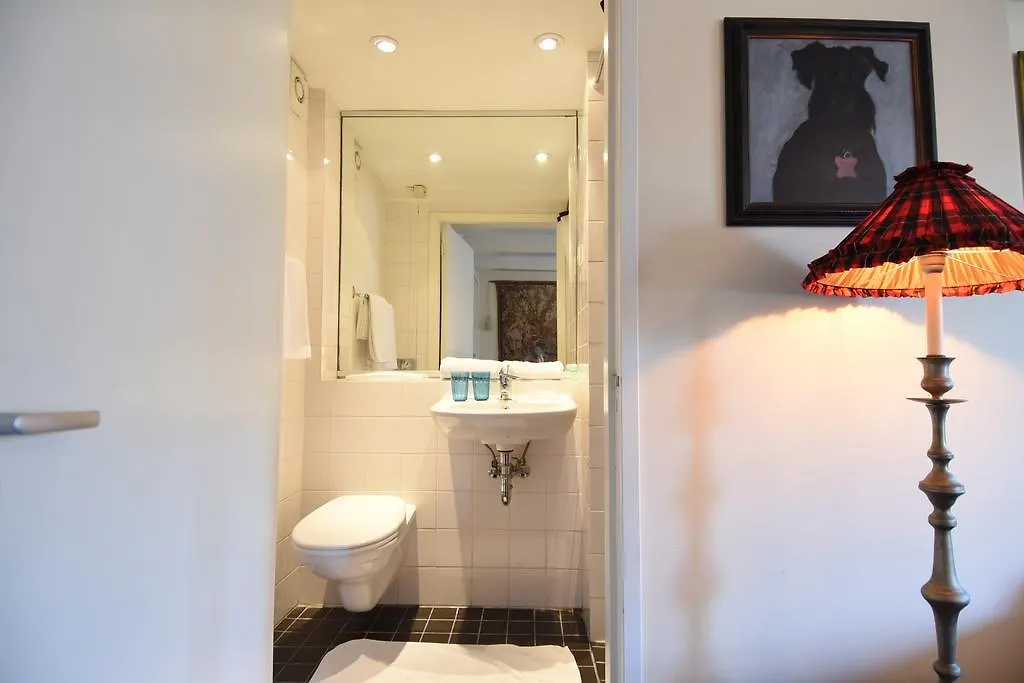 De Leydsche Hof Bed & Breakfast Amsterdam Netherlands
